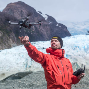 Stefan Fritsche mit Drohne